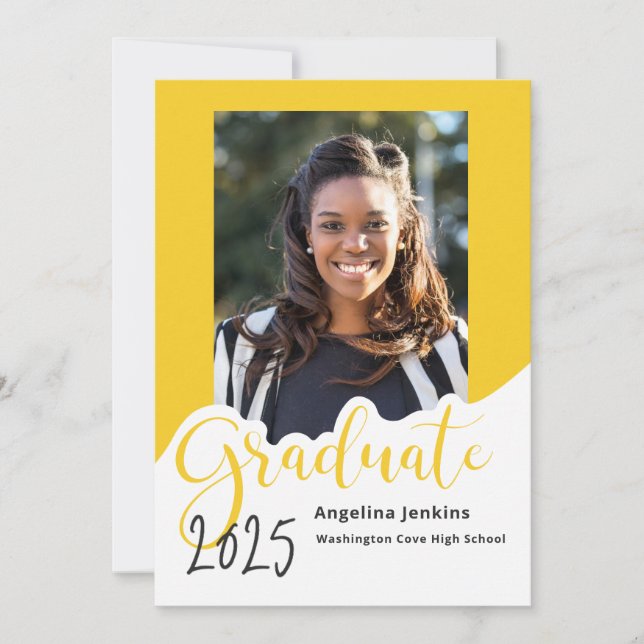 Graduate Yellow Foto - Ankündigung 2025 (Vorderseite)