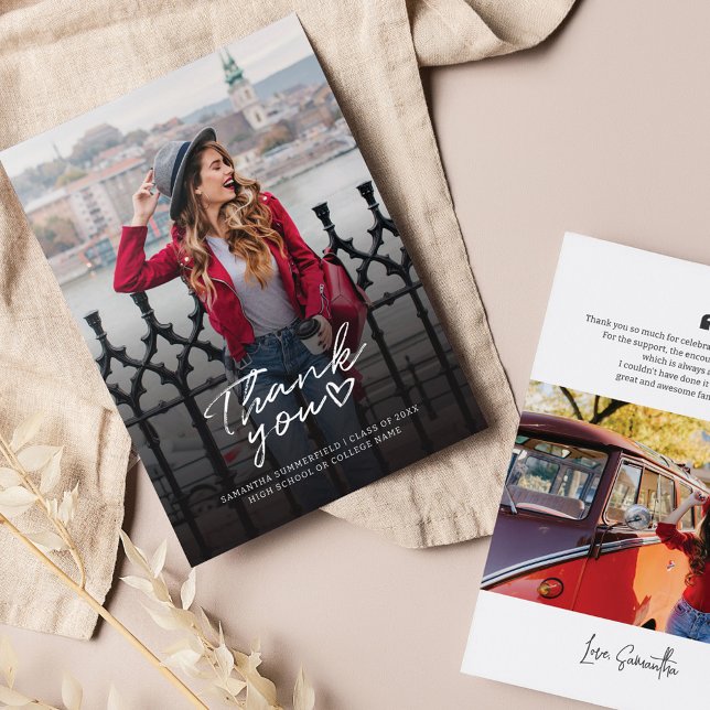 Graduation 2025 Graduate Photos Carte de remerciem (Graduation Party Grad Photos Thank You Card)