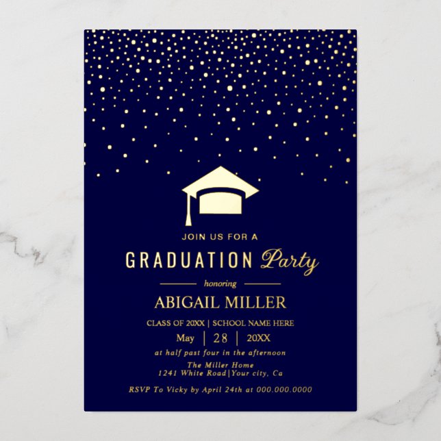 Graduation cap confetti Class Of 2025 navy blue Folieneinladung (Vorderseite)