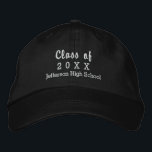 Graduation Class of 20XX Custom High School Name Bestickte Baseballkappe<br><div class="desc">Celebrate your graduation with this cool custom baseball style cap that has your class of year and school name. Easily change the text and hat color to match your school colors. Makes a really nice keepsake for your entire class.</div>