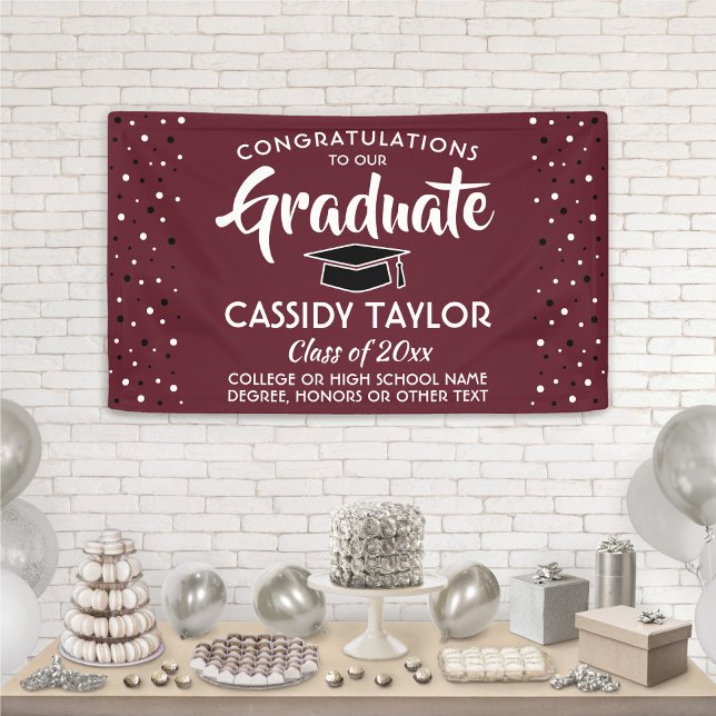 Graduation Congrats Confetti Modern Maroon & White Banner (Von Creator hochgeladen)