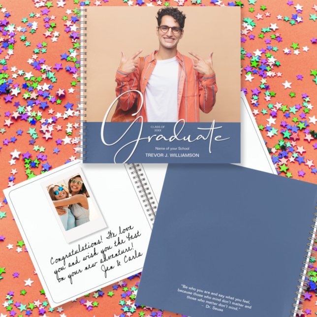 Graduation Instant Photo Livre d'invité (CHOOSE your page style, spine color, soft or hard cover and add a personal message on the back.
)