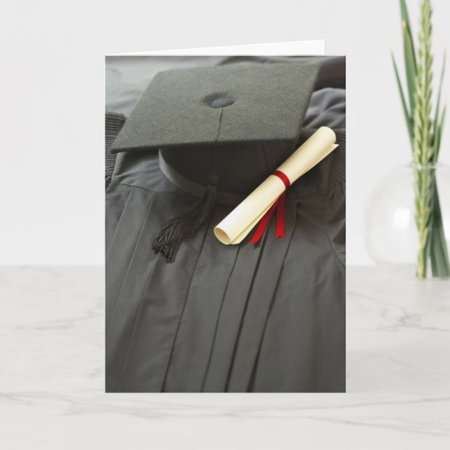 Graduiertenkarte "Gown Diploma Blank Card" Karte (Vorderseite)