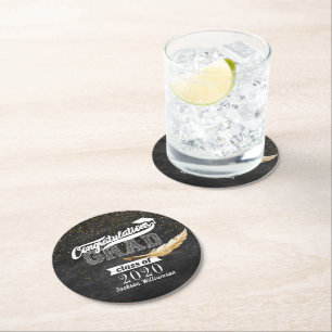 Graduierungspartei Retro-Chalkboard Personalisiert Runder Pappuntersetzer