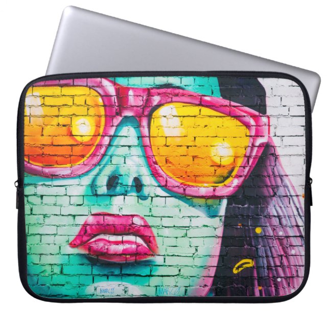 Graffiti Girl Pop Street Artistin Laptopschutzhülle (Vorderseite)