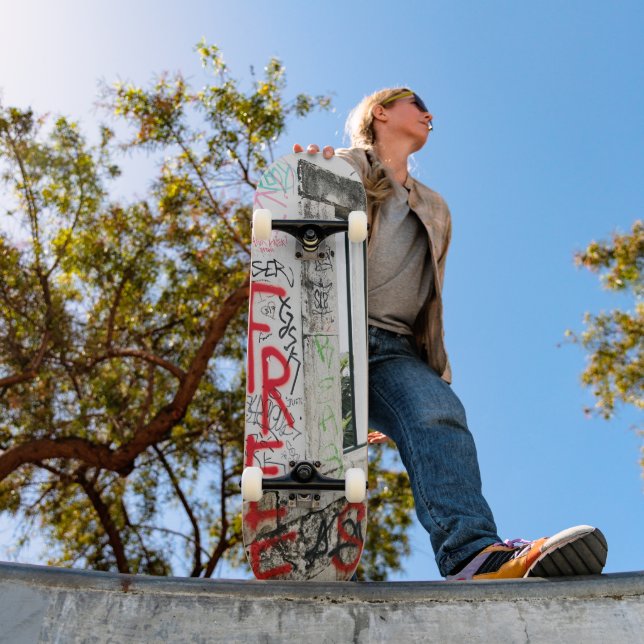 Graffiti Skateboard, Europe Artwork Skateboard (Außenbereich 1)