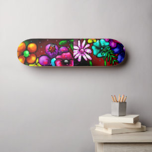 Graffiti Style Blume & Ladybug Rosa Lila Rot Skateboard