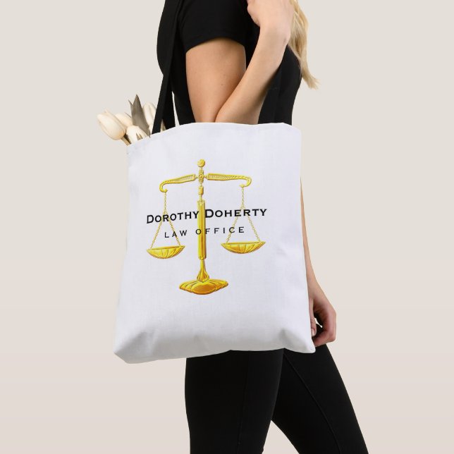 Grafische goldene Skalen des Rechtsanwalts der Tasche (Von Nahem)