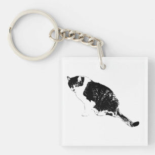 Grafischer Katzenanhänger sorgt für schwungvollen Schlüsselanhänger