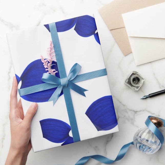 Grafisches Muster blau Geschenkpapier (Schenken)