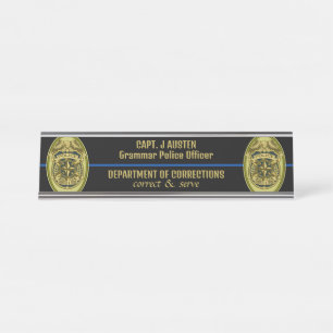 Grammar Police Correct & Serve Dept Abzeichen bear Schreibtischnamensplakette