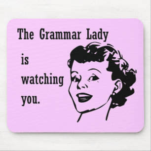 Grammatik-Dame Watching Mousepad