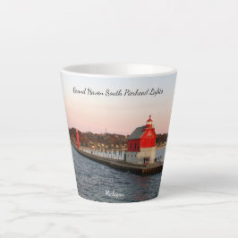 Grand Haven South Pierhead Lights Latte Tasse