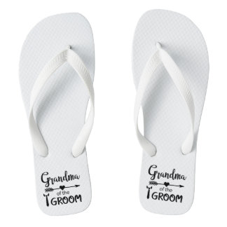 Grand-mère des tongs de la pièce