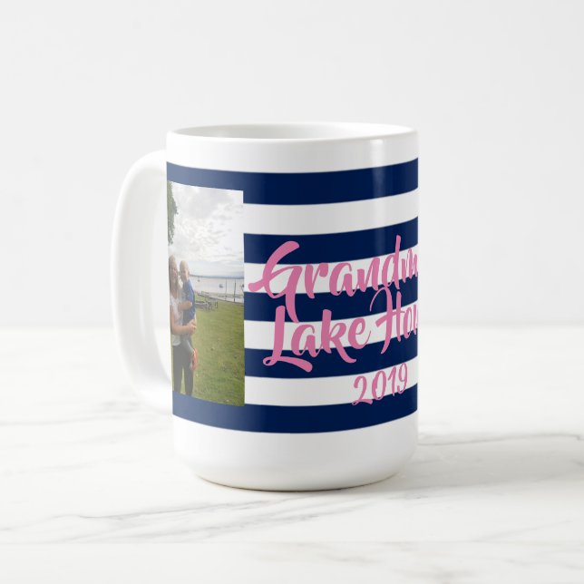 Grand-mère's Lake House Mug (Devant gauche)