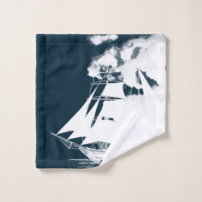 Grand navire et nuages Nautique (Gant de toilette)