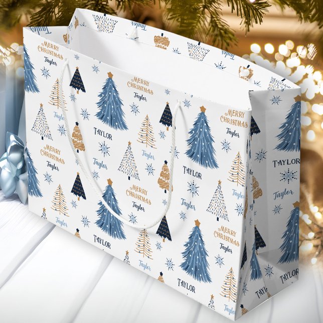 Grand Sac Cadeau Arbres Bleus Moderne Nom de Noël Texte (Blue Trees Modern Christmas Name Text Large Gift Bag)