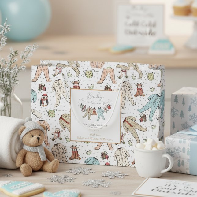 Grand Sac Cadeau Baby It's Cold Outside Gender Neutral Baby shower (Baby It's Cold Outside Gift Wrap. Gender Neutral Christmas Baby Shower Gift Bags for Mother to Be)