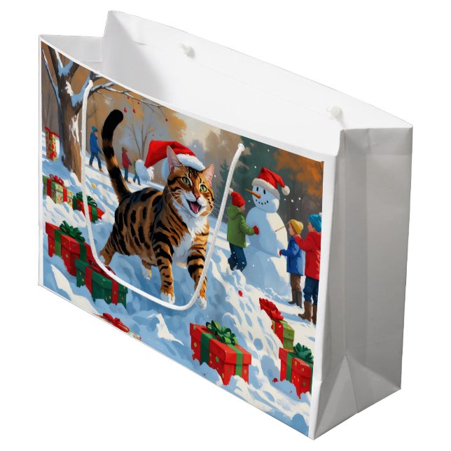 Grand Sac Cadeau Bengale Chat Noël Festive Scène de neige (Devant Angle)