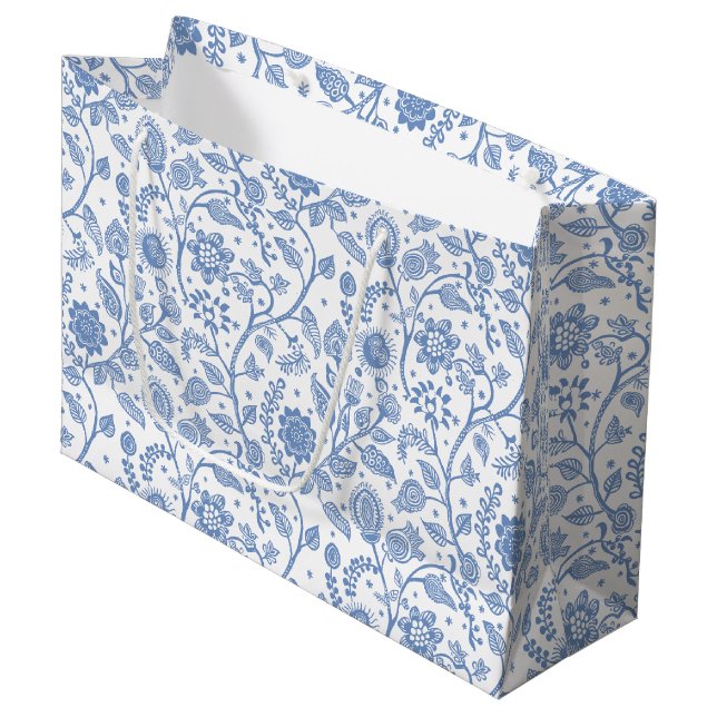 Grand Sac Cadeau Blue White Floral Boho Botanical Pattern Whimsical (Devant Angle)