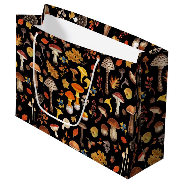 Grand Sac Cadeau Champignons sauvages sur le noir (Devant Angle)