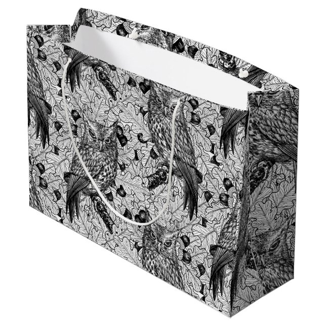Grand Sac Cadeau Chouettes dans le chêne, noir et blanc (Dos Angle)