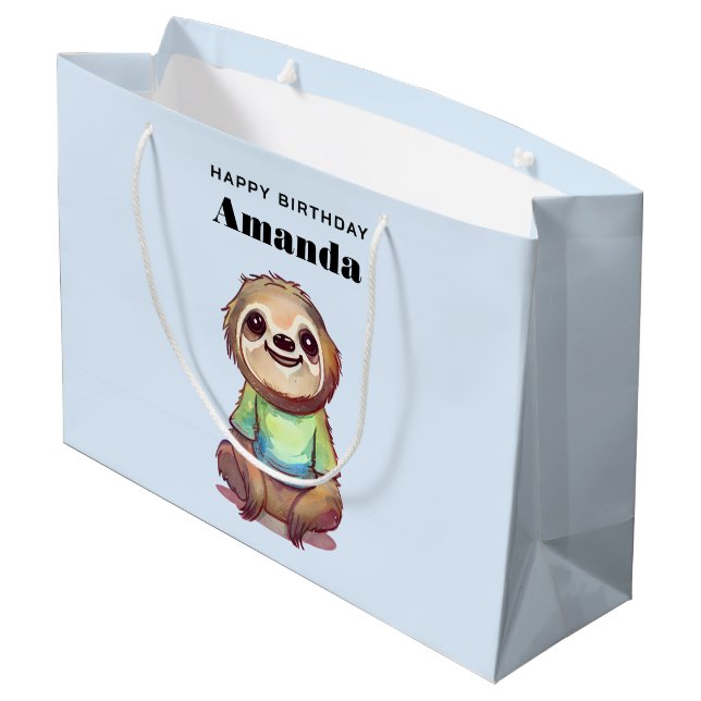 Grand Sac Cadeau Jolie Sloth portant une chemise Anniversaire (Dos Angle)