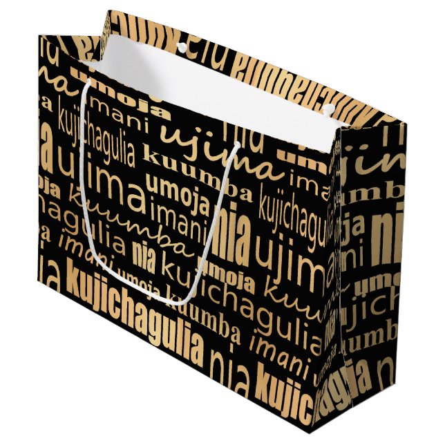 Grand Sac Cadeau Principes de Black and Gold (Devant Angle)