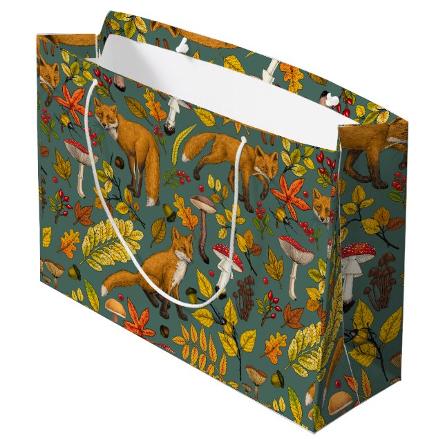 Grand Sac Cadeau Renard d'automne sur pin vert (Dos Angle)