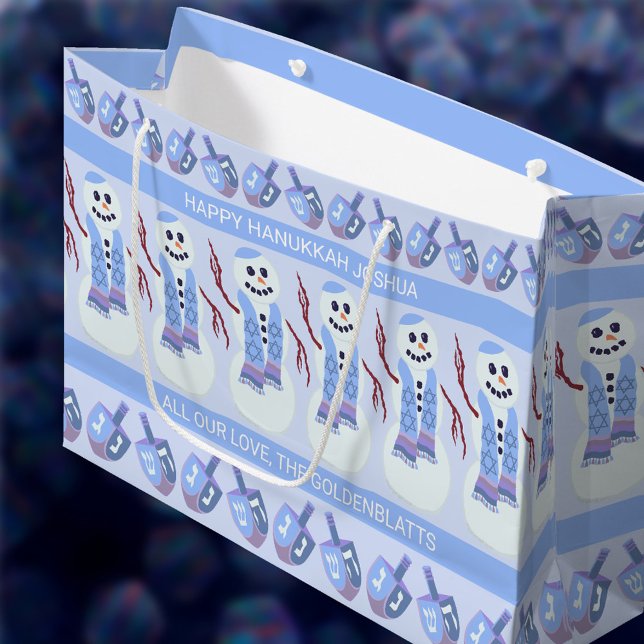 Grand Sac Cadeau Snowman Dreidels Amusant Bleu Et Blanc Hanoukka (Two text templates let you personalize these Happy Hanukkah gift bags just the way you want)