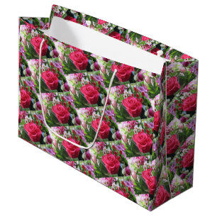 Grand Sac Cadeau Un Bouquet de fleurs dont des roses rouges