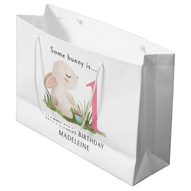 Grand Sac Cadeau Un lapin est un 1er anniversaire personnalisé (Devant Angle)