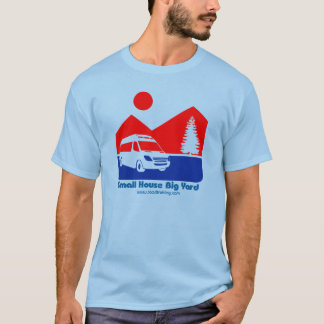 Grand T-shirt du yard rv de petite maison