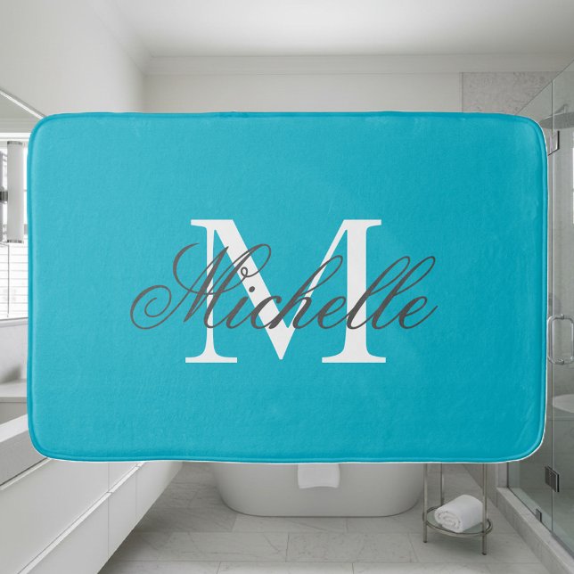 Grand tapis de bain de monogramme de nom de bleu (turquoise blue bath mat with monogram)