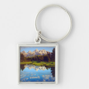 Grand Tetons, die im Fluss Snake reflektieren Schlüsselanhänger