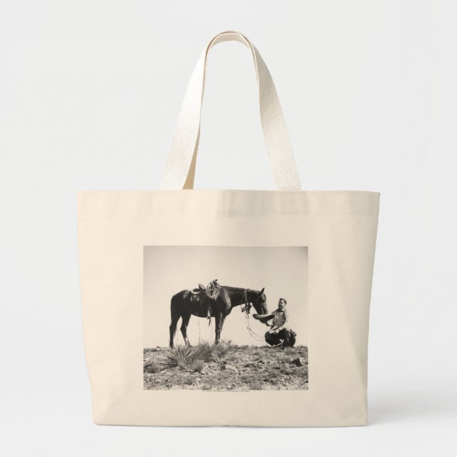 Grand Tote Bag Cheval mangeant d'un chapeau de cowboy (Devant)