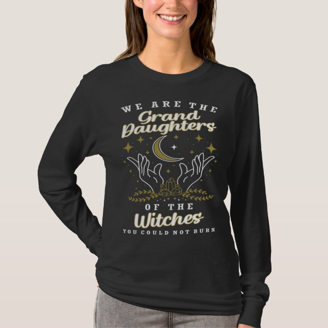 Granddaughters Of The Witches Feminist T-Shirt (Vorderseite)