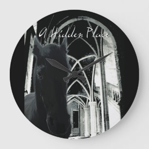 Grande Horloge Ronde A Hidden Place