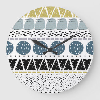 Grande Horloge Ronde Abstraite main dessinée, créative texture vintage.