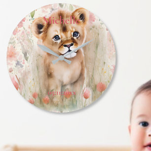 Grande Horloge Ronde Bébé mignon Lion Pastel Aquarelle Fleurs de printe