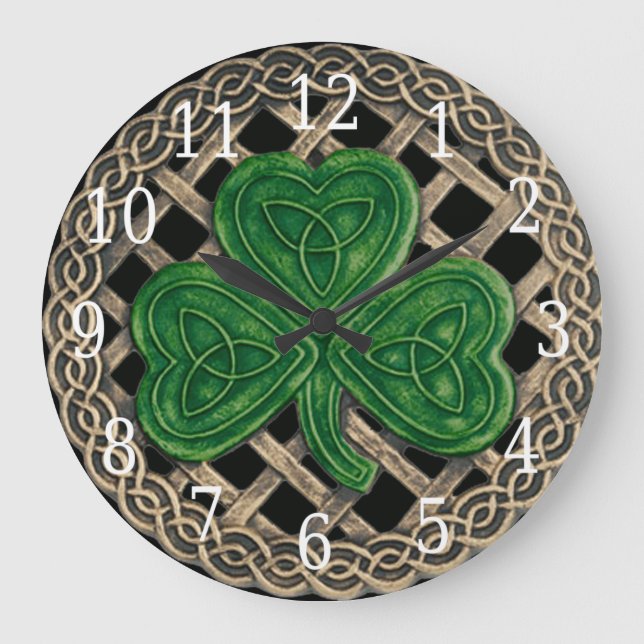 Grande Horloge Ronde Black shamrock and celtic knots Round clock (Recto)