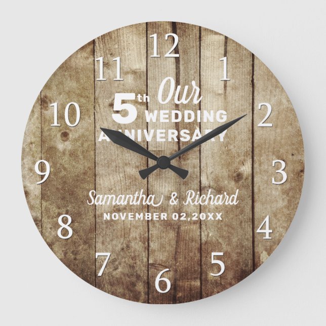 Grande Horloge Ronde Bois rustique 5e anniversaire Mariage Personnalisé (Recto)