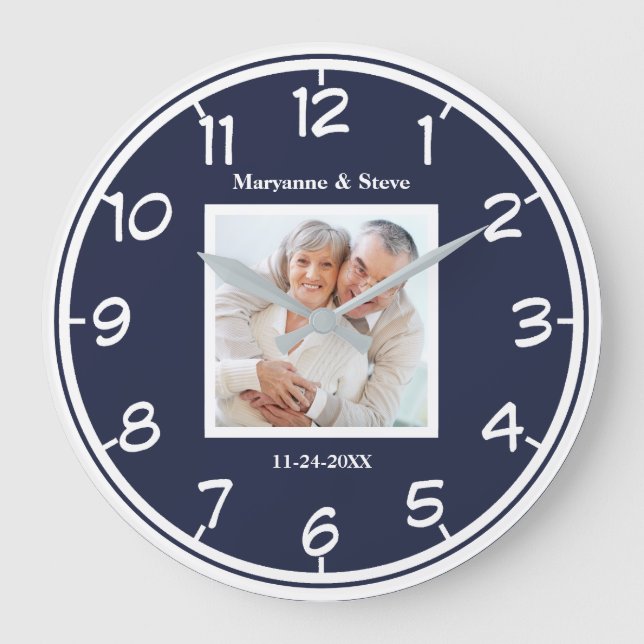 Grande Horloge Ronde Célébration de Mariage de Couple Photo Moderne (Recto)