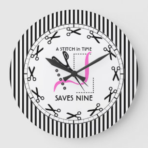 Grande Horloge Ronde Changements de couture - un point à temps sauve