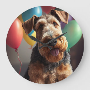 Grande Horloge Ronde Chien Airedale avec gâteau et ballons