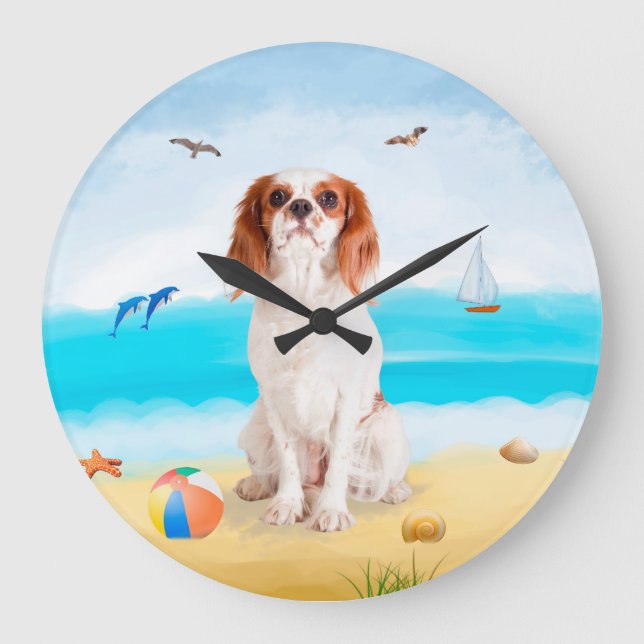 Grande Horloge Ronde Chien roi cavalier sur la plage (Recto)