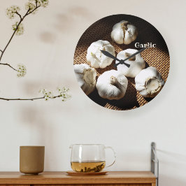Grande Horloge Ronde Cinq gousses entières d'ail