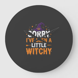 Grande Horloge Ronde Citation drôle de petite sorcière pour Halloween D