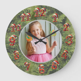Grande Horloge Ronde Custom Photo Clock | Gift for Christmas