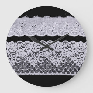 Grande Horloge Ronde Dentelle blanche ornementale, arrière - plan noir